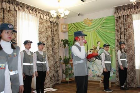Й