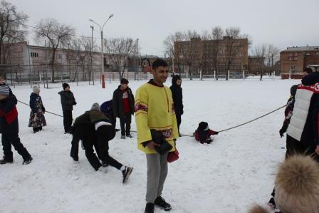 й