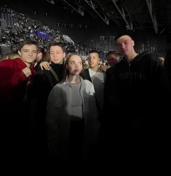 Й