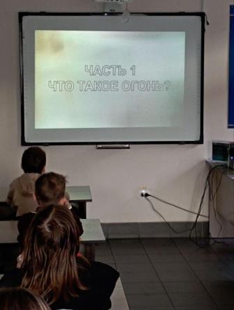 й
