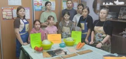 й