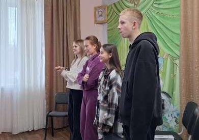й
